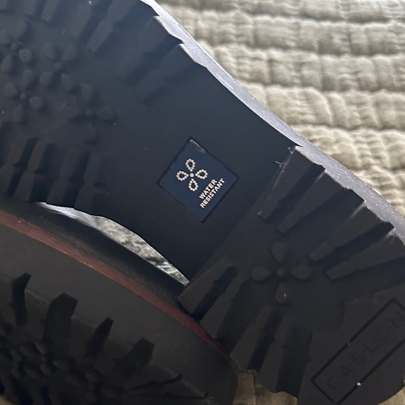 Caslon Black Leather Chelsea Boots - Picture 2 of 3